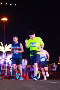 BIB: 45269, 905
                            <button type="button" onclick="openModal(22999232)" class="btn btn-primary btn-sm float-right btn-popup" data-toggle="modal" data-target=".modal-high-quality">
                        <i class="fas fa-shopping-cart"></i> Add to Cart
                    </button>
                                            <button type="button" onclick="isThisMe(22999232, true)" class="btn btn-success btn-sm float-right btn-popup btn-isme hidden" data-toggle="tooltip" data-placement="bottom" title="นี่คือรูปของคุณใช่ไหม คลิกที่นี่เพื่อเอาเข้าอัลบั้ม">
                        <i class="fas fa-plus"></i> Add to album
                    </button>
                    <button type="button" onclick="isThisMe(22999232, false)" class="btn btn-warning btn-sm float-right btn-popup btn-isnotme hidden">
                        <i class="fas fa-ban"></i> Remove from album
                    </button>